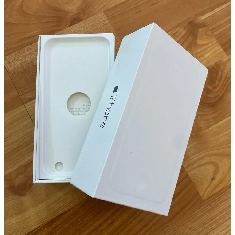 I Phone 6‎ empty box